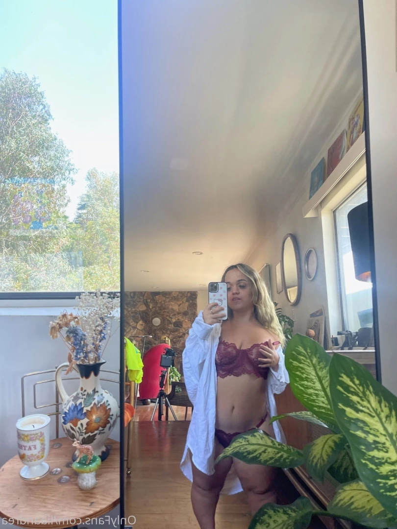 lia andrea [ liaandrea ] Onlyfans leaked photo 7365442 on Hotleaks.tv