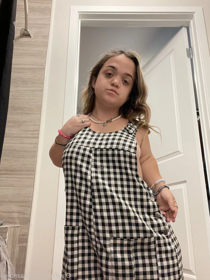 lia andrea [ liaandrea ] Onlyfans leaked photo 7366504 on Hotleaks.tv
