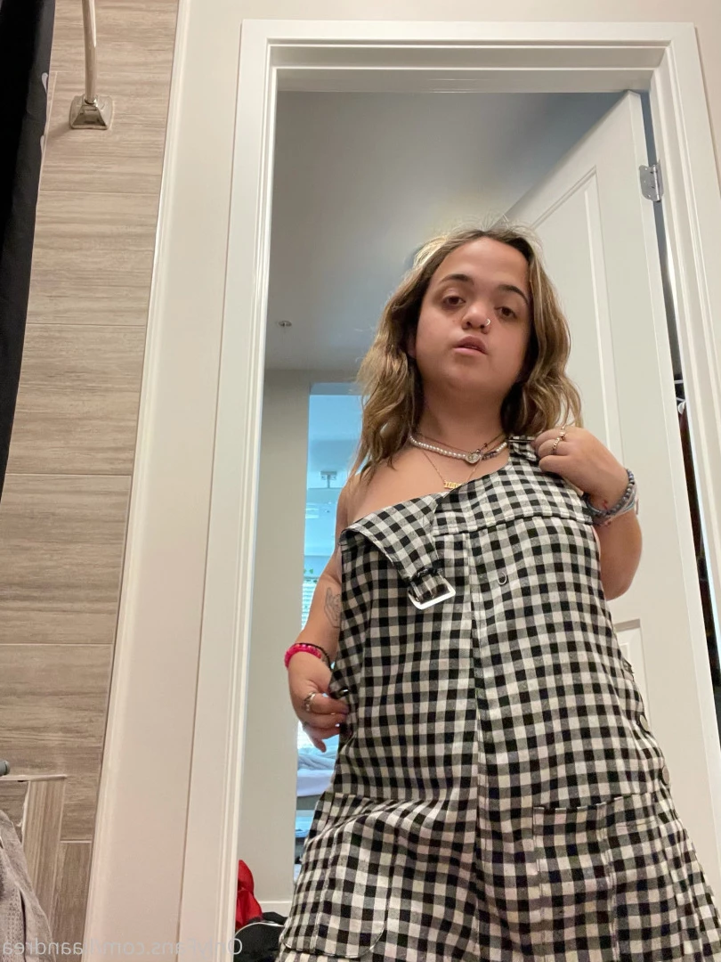 lia andrea [ liaandrea ] Onlyfans leaked photo 7366893 on Hotleaks.tv