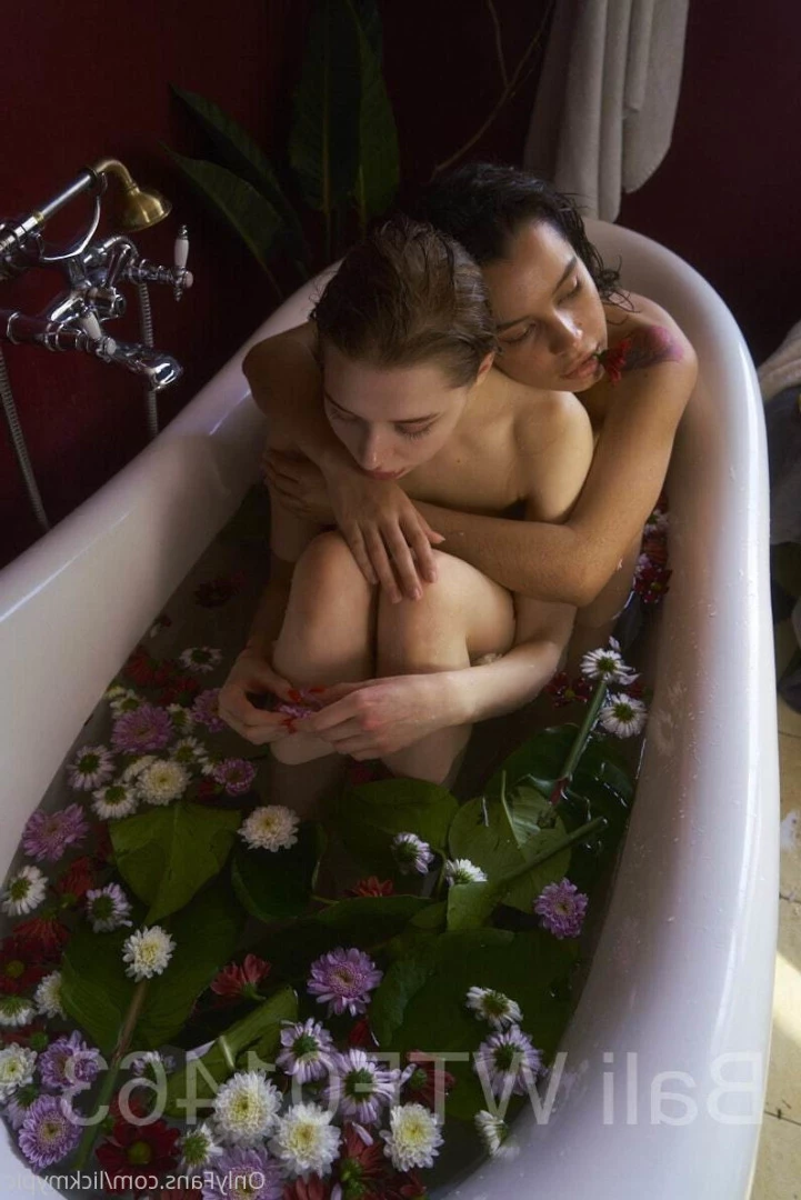 Alexa Martens [ lickmypic ] Onlyfans leaked photo 6862598 on Hotleaks.tv