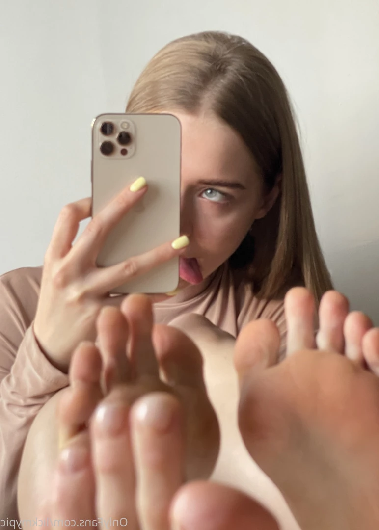 Alexa Martens [ lickmypic ] Onlyfans leaked photo 6863529 on Hotleaks.tv