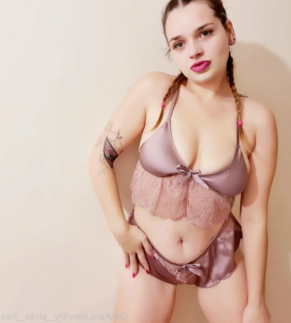 𝙇𝙞𝙡𝙡𝙮 𝙋𝙞𝙚 🥧💦 [ lillypiee ] Onlyfans leaked photo 6535770 on Hotleaks.tv