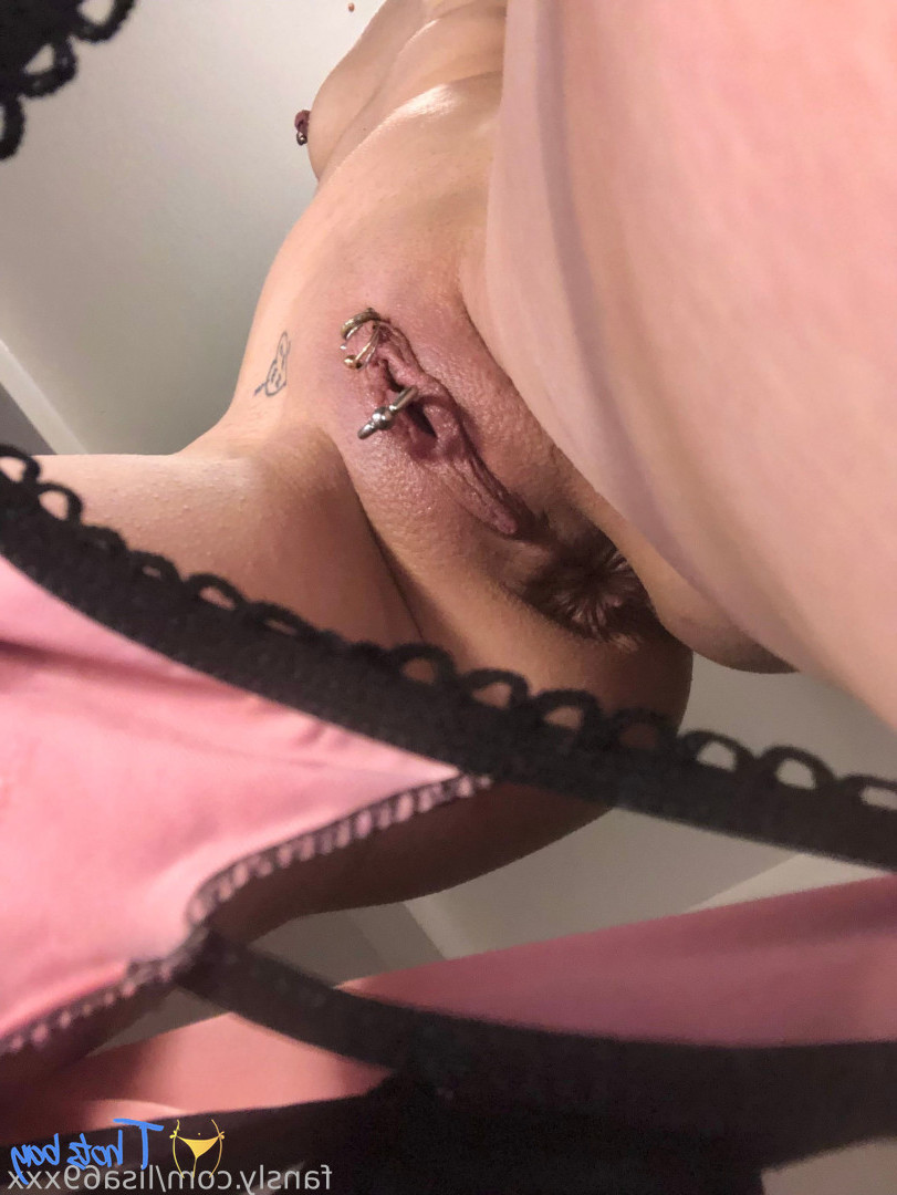 lisa69xxx Onlyfans leaked photo 18536978 on Hotleaks.tv