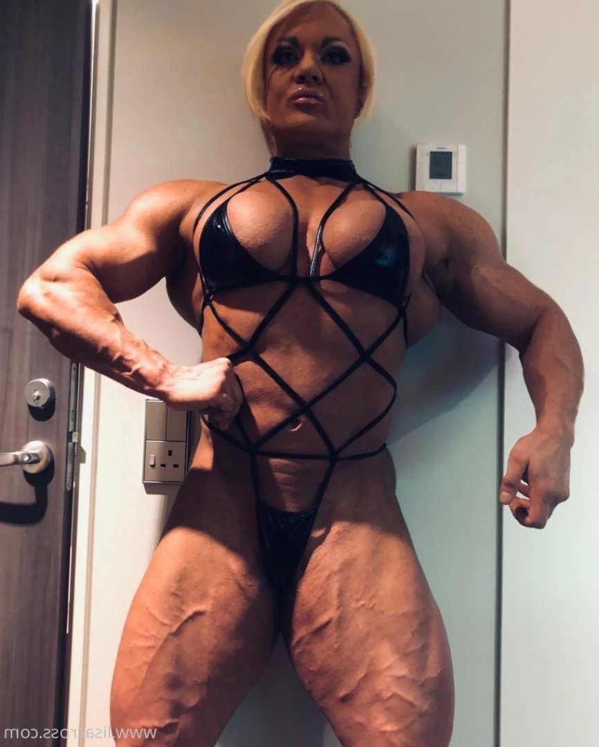 LisaCrossXXX [ lisaxxxcross ] Onlyfans leaked photo 6510365 on Hotleaks.tv