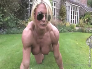 LisaCrossXXX [ lisaxxxcross ] Onlyfans leaked video 7299540 on Hotleaks.tv