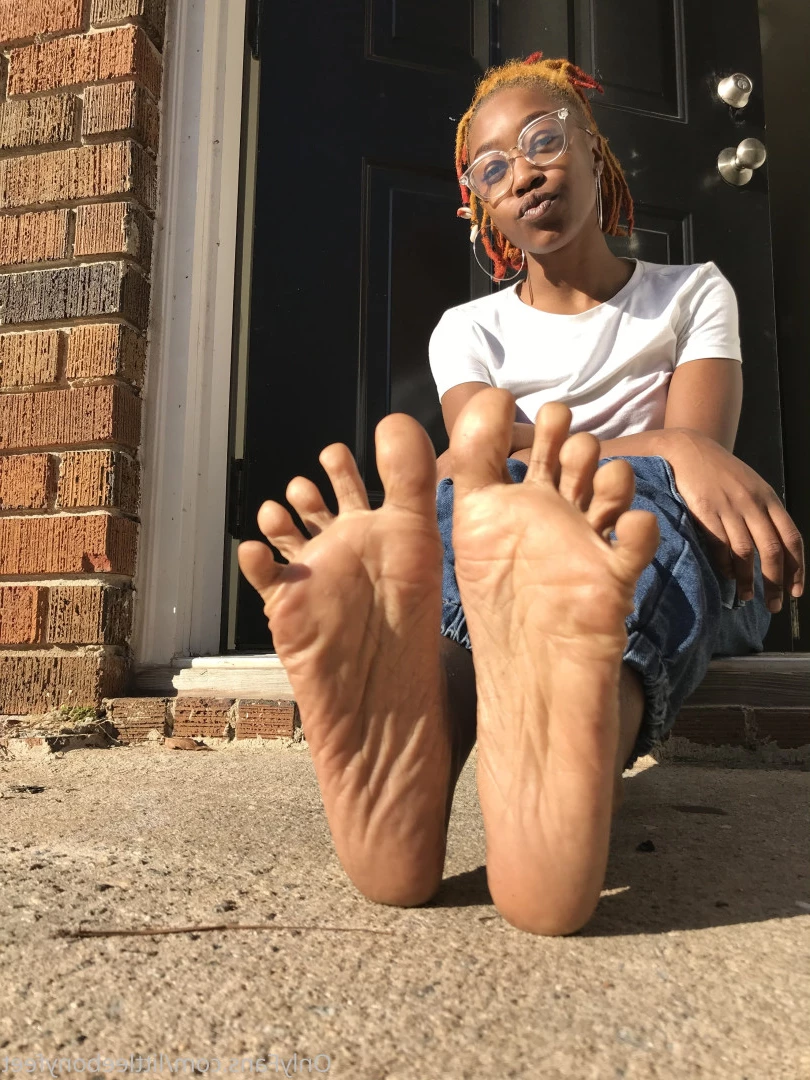 littleebonyfeet Onlyfans leaked photo 7354616 on Hotleaks.tv