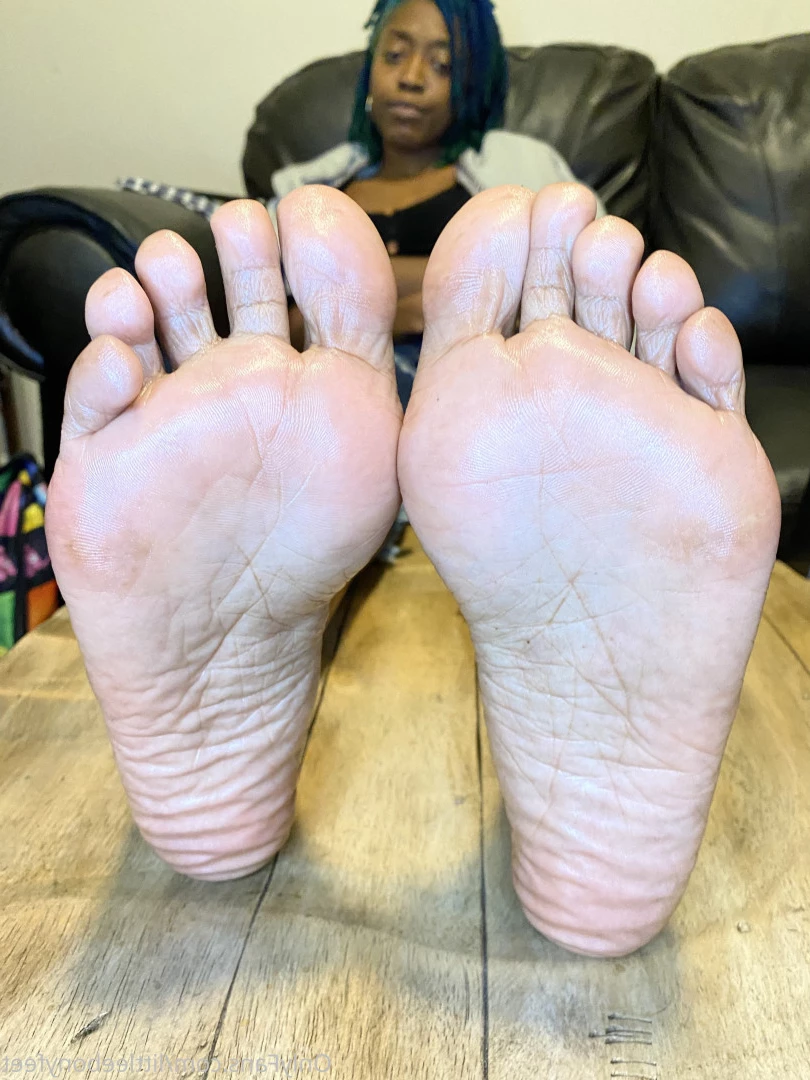 littleebonyfeet Onlyfans leaked photo 7355991 on Hotleaks.tv