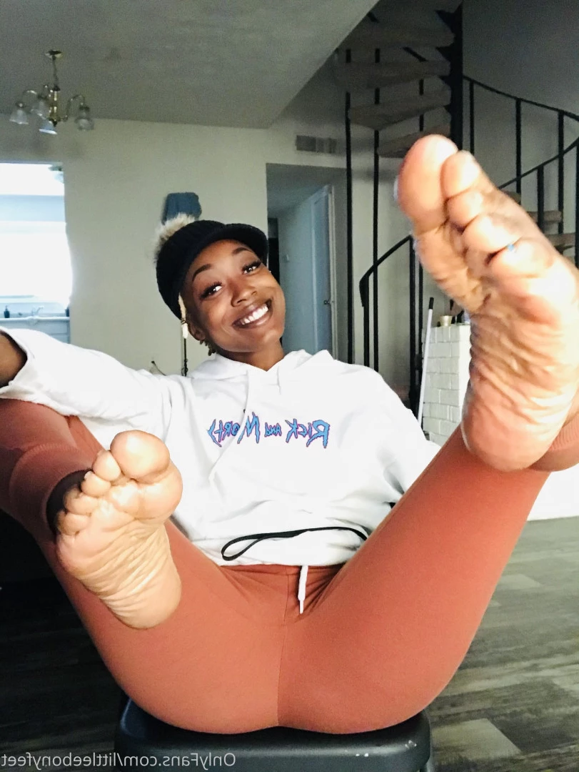 littleebonyfeet Onlyfans leaked photo 7357869 on Hotleaks.tv