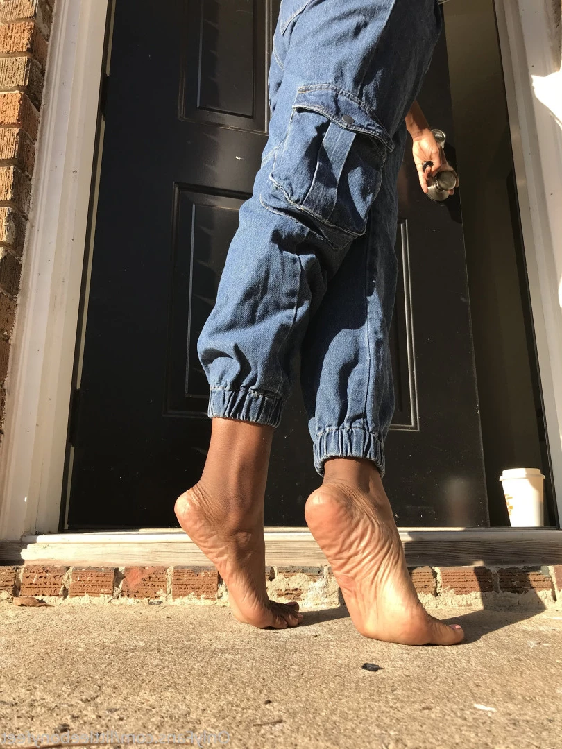 littleebonyfeet Onlyfans leaked photo 7358153 on Hotleaks.tv