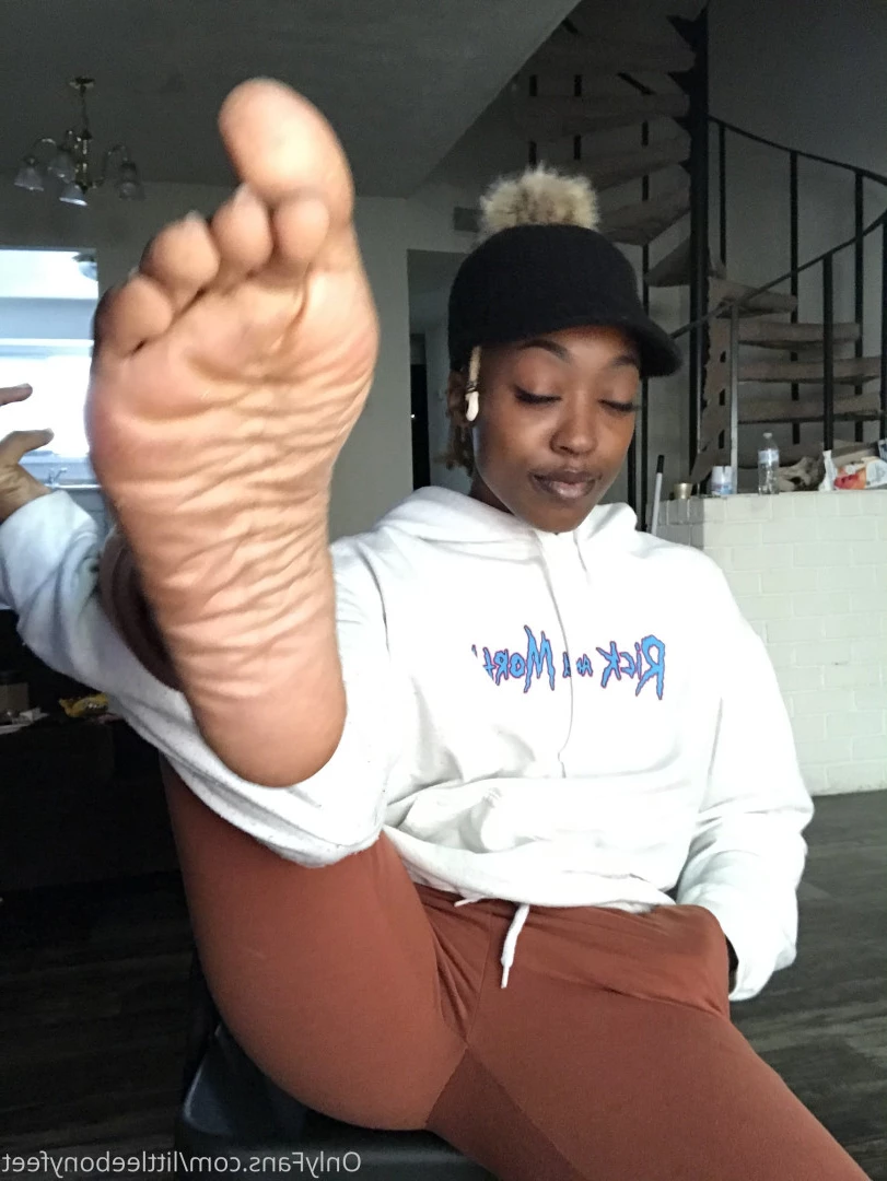 littleebonyfeet Onlyfans leaked photo 7358389 on Hotleaks.tv