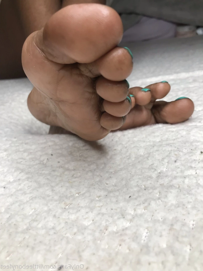 littleebonyfeet Onlyfans leaked photo 7358467 on Hotleaks.tv