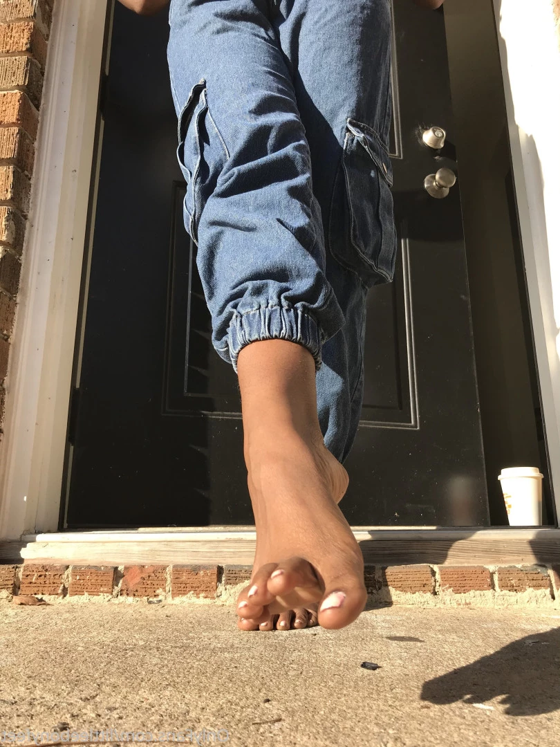 littleebonyfeet Onlyfans leaked photo 7358738 on Hotleaks.tv