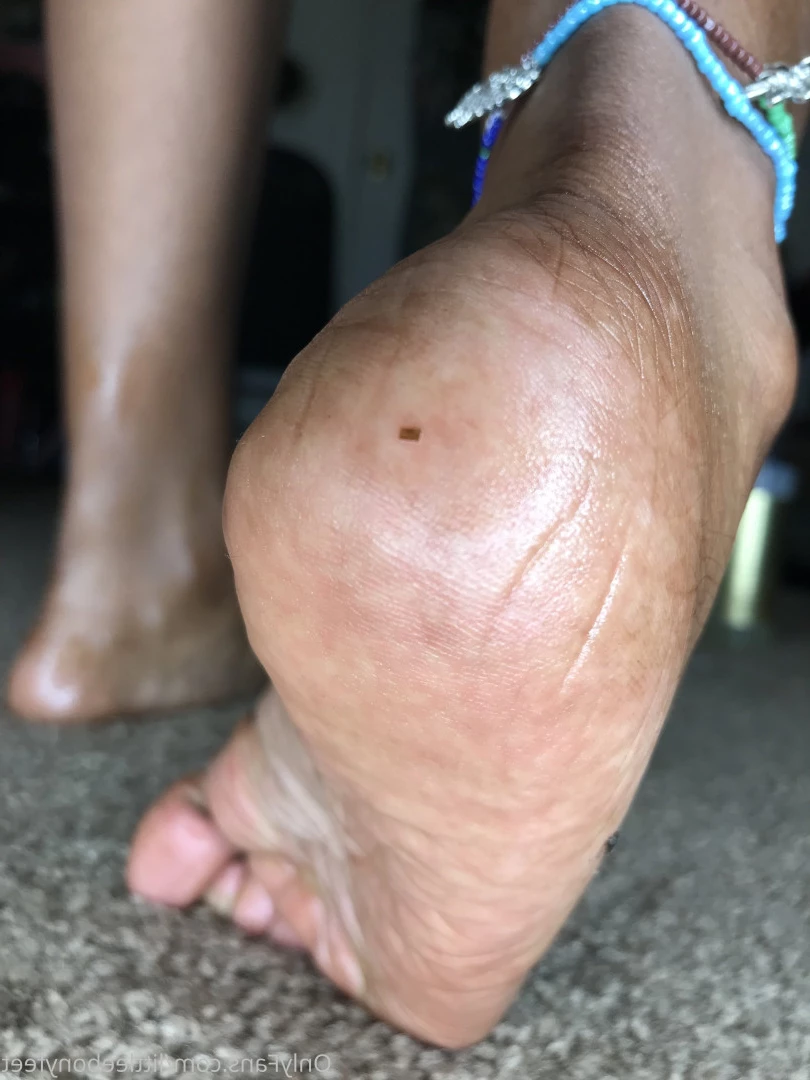 littleebonyfeet Onlyfans leaked photo 7360473 on Hotleaks.tv