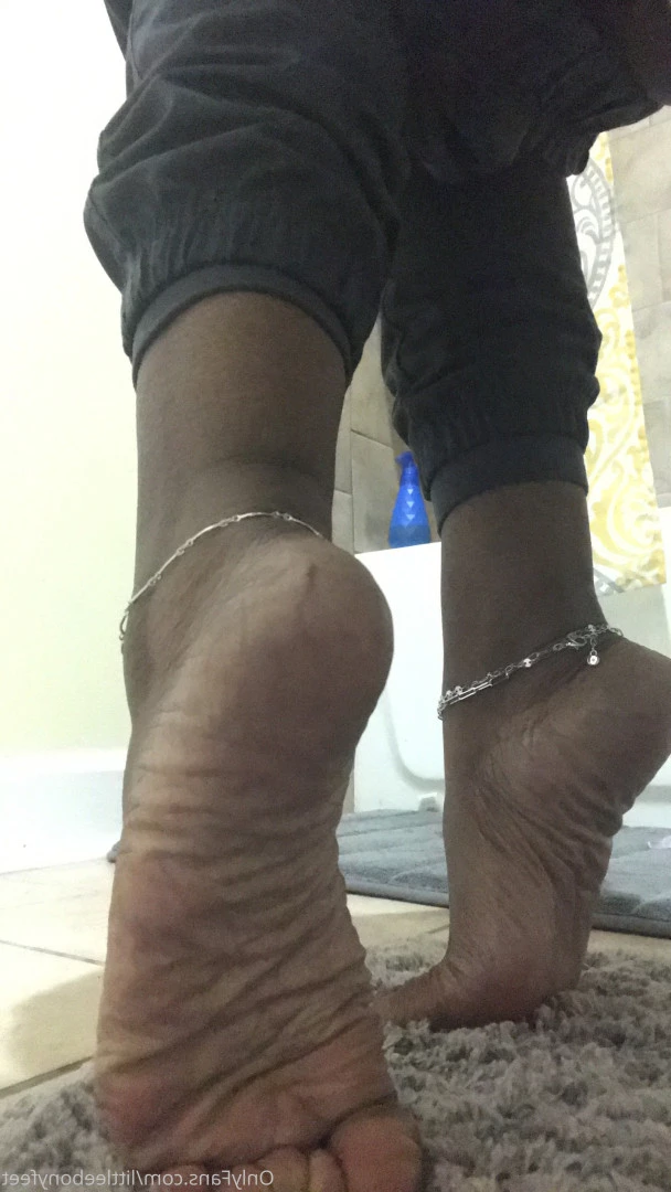 littleebonyfeet Onlyfans leaked photo 7361013 on Hotleaks.tv