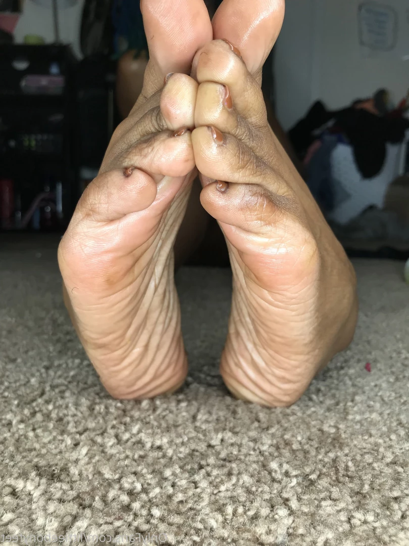 littleebonyfeet Onlyfans leaked photo 7362789 on Hotleaks.tv