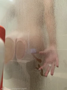 7353842