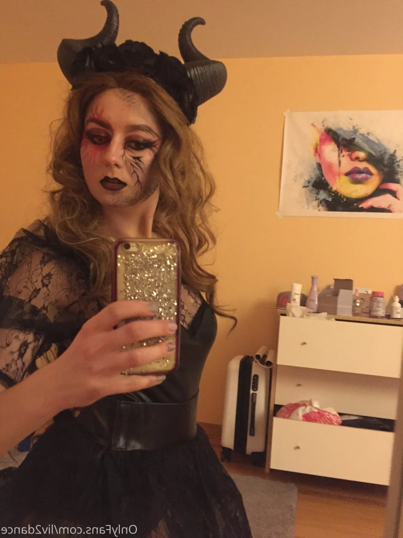 Dancing with Liv [ liv2dance ] Onlyfans leaked photo 6939817 on Hotleaks.tv