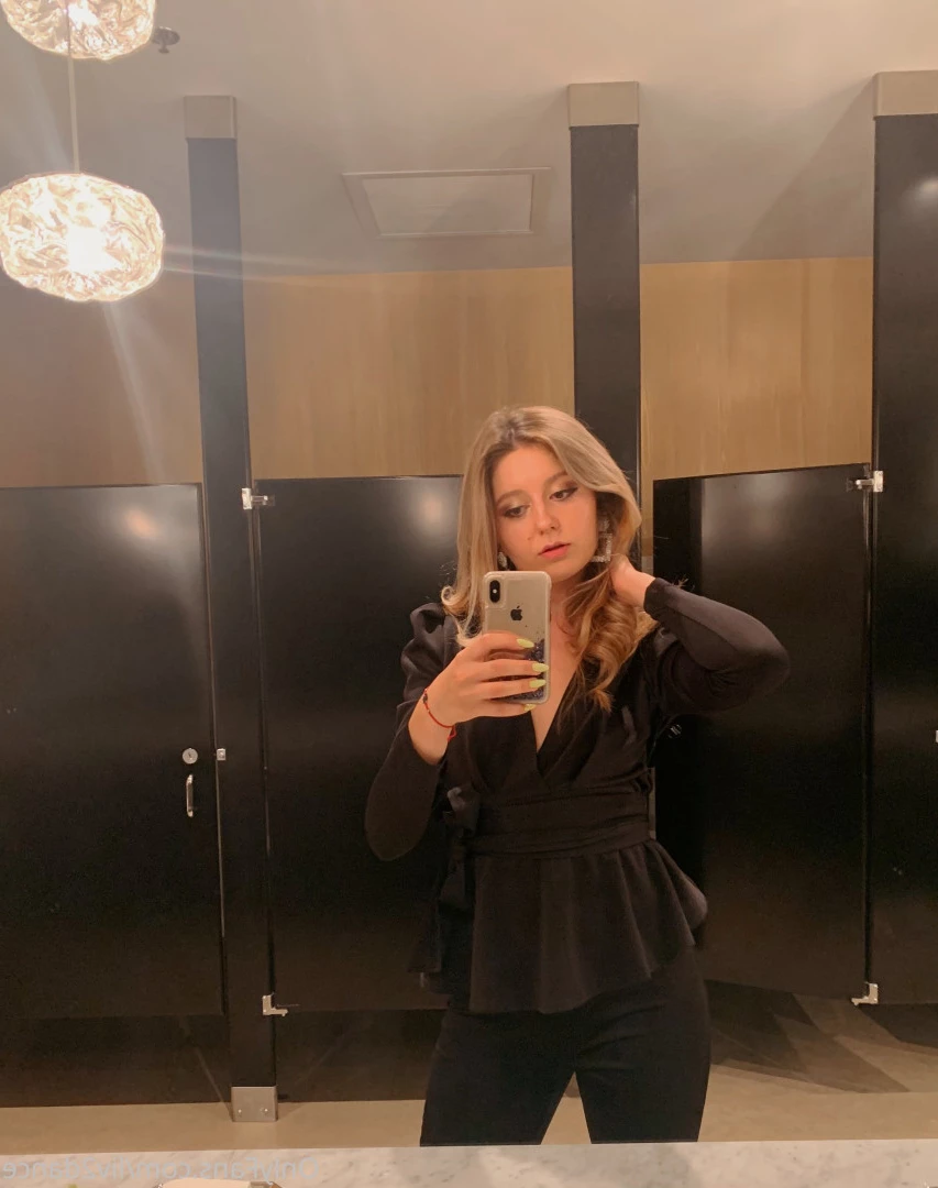 Dancing with Liv [ liv2dance ] Onlyfans leaked photo 6940210 on Hotleaks.tv
