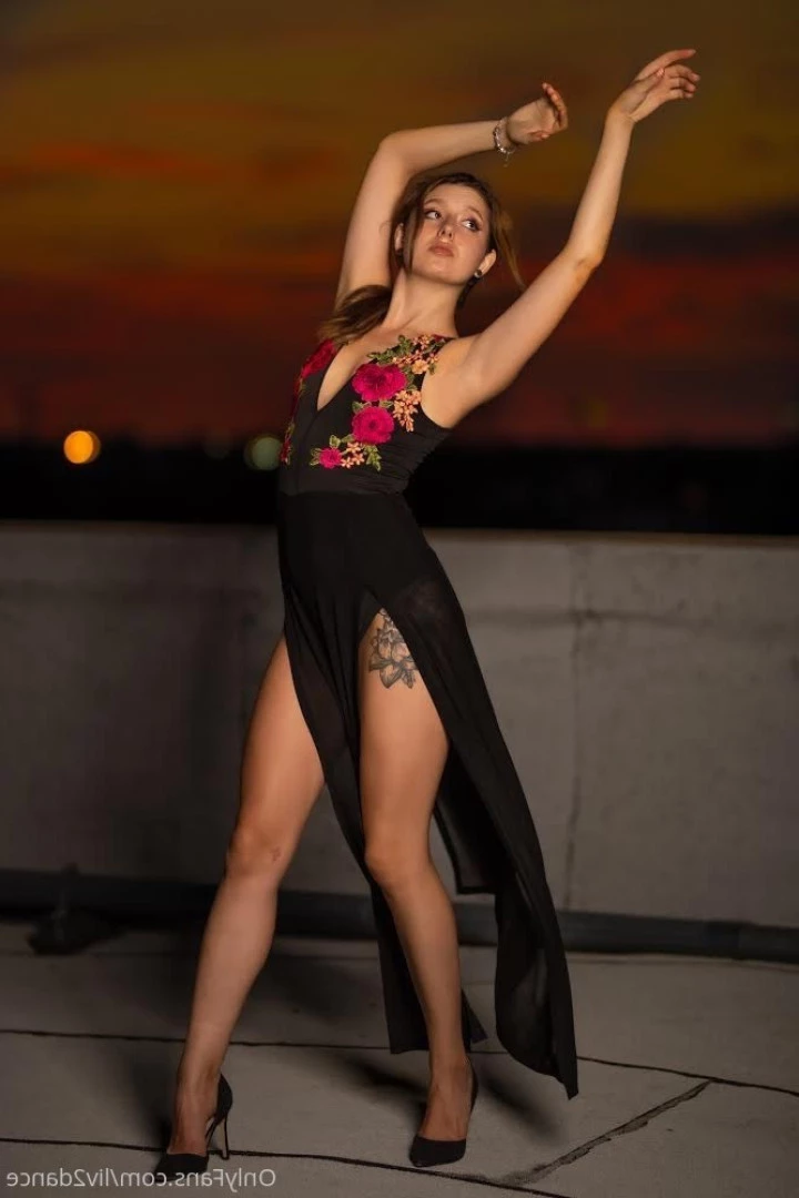 Dancing with Liv [ liv2dance ] Onlyfans leaked photo 6940890 on Hotleaks.tv