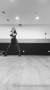 Dancing with Liv [ liv2dance ] Onlyfans leaked video 7281301 on Hotleaks.tv