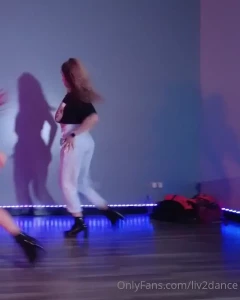 Dancing with Liv [ liv2dance ] Onlyfans leaked video 7281378 on Hotleaks.tv