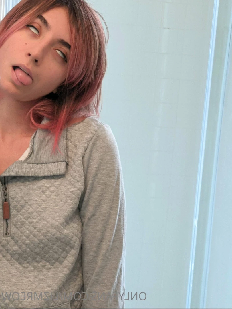 Liz [ lizmreow ] Onlyfans leaked photo 6937998 on Hotleaks.tv