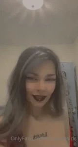 7270873