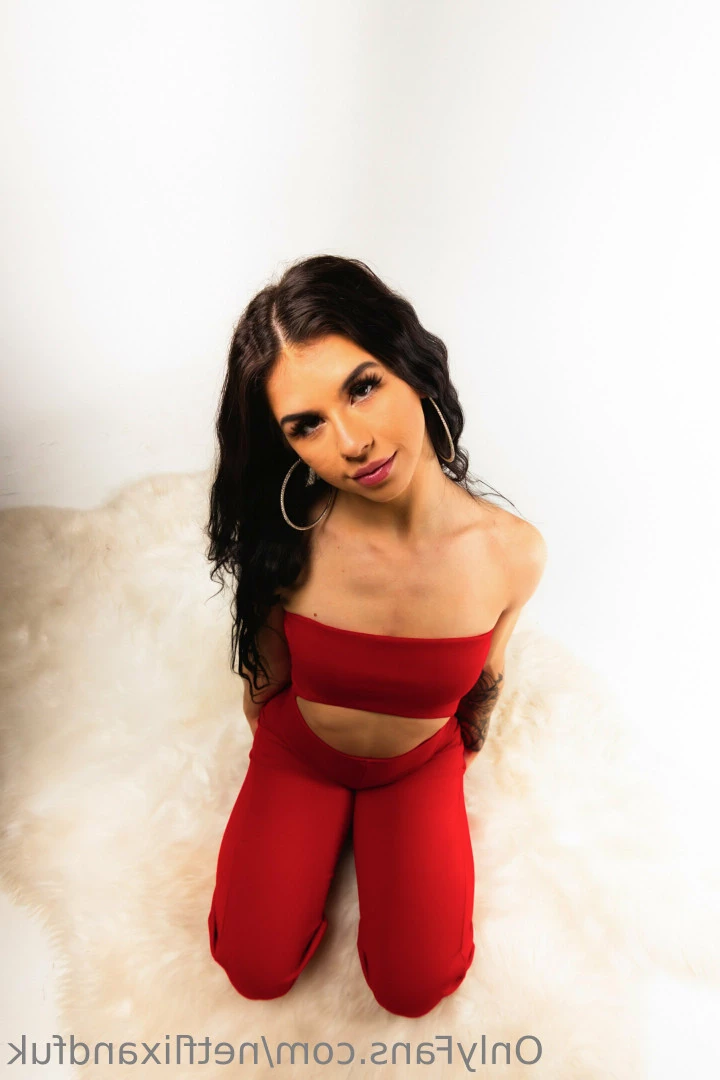 College freshman 😜 [ lizzysnyder18 ] Onlyfans leaked photo 6838708 on Hotleaks.tv