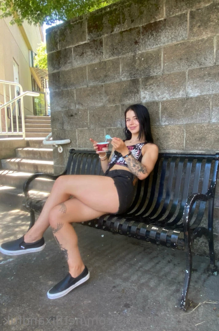 College freshman 😜 [ lizzysnyder18 ] Onlyfans leaked photo 10461537 on Hotleaks.tv