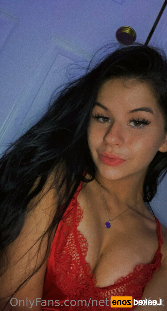 College freshman 😜 [ lizzysnyder18 ] Onlyfans leaked photo 16774780 on Hotleaks.tv