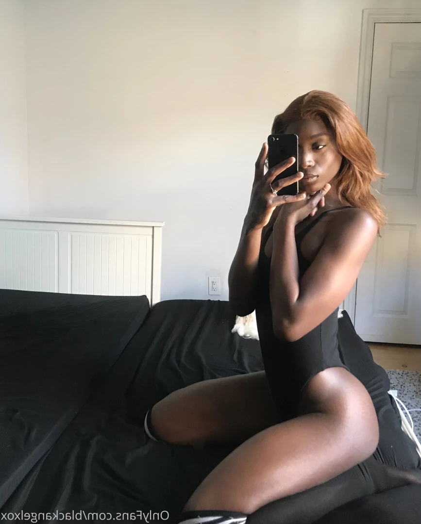 Zara [ lomlzara ] Onlyfans leaked photo 7112427 on Hotleaks.tv