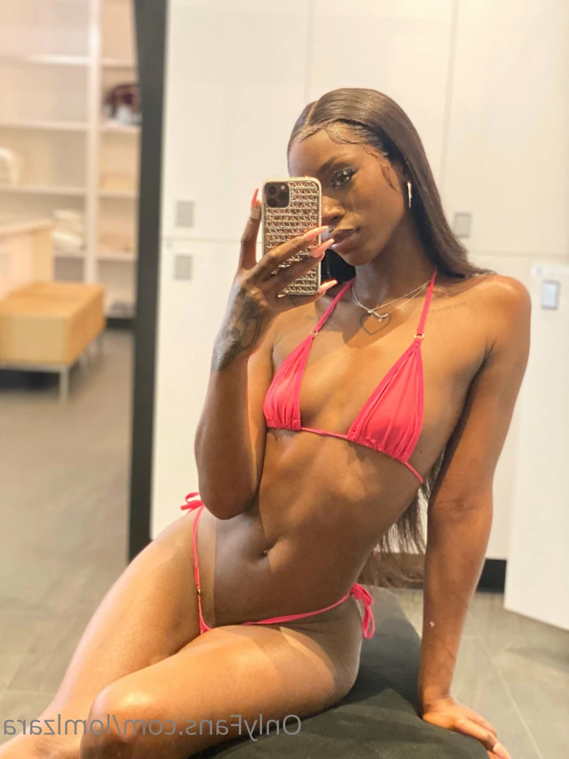 Zara [ lomlzara ] Onlyfans leaked photo 7112831 on Hotleaks.tv