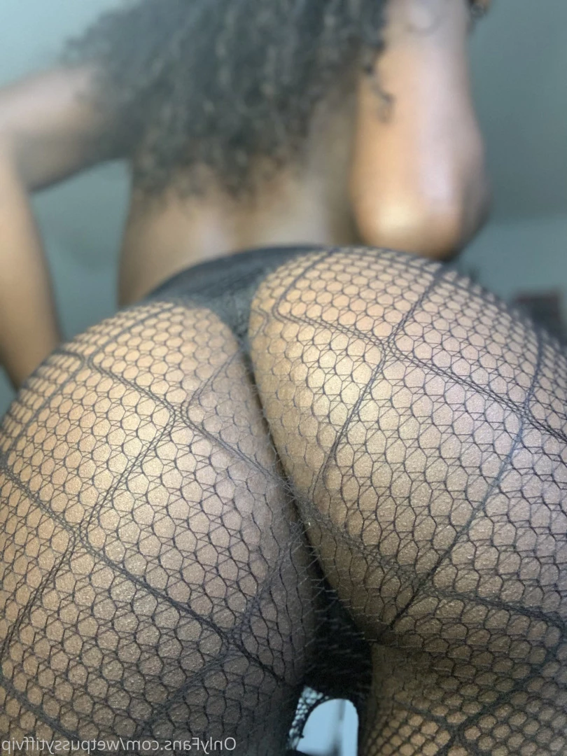 Zara [ lomlzara ] Onlyfans leaked photo 7113831 on Hotleaks.tv