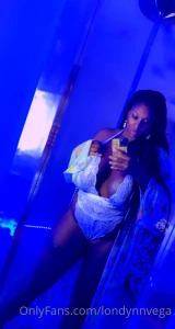 Londynn Vega [ londynnvega ] Onlyfans leaked video 7264955 on Hotleaks.tv