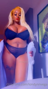 Londynn Vega [ londynnvega ] Onlyfans leaked video 7265398 on Hotleaks.tv