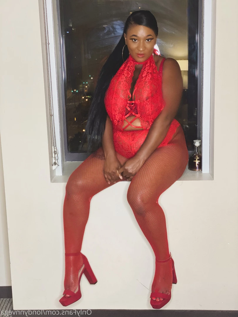 Londynn Vega [ londynnvega ] Onlyfans leaked photo 7584039 on Hotleaks.tv