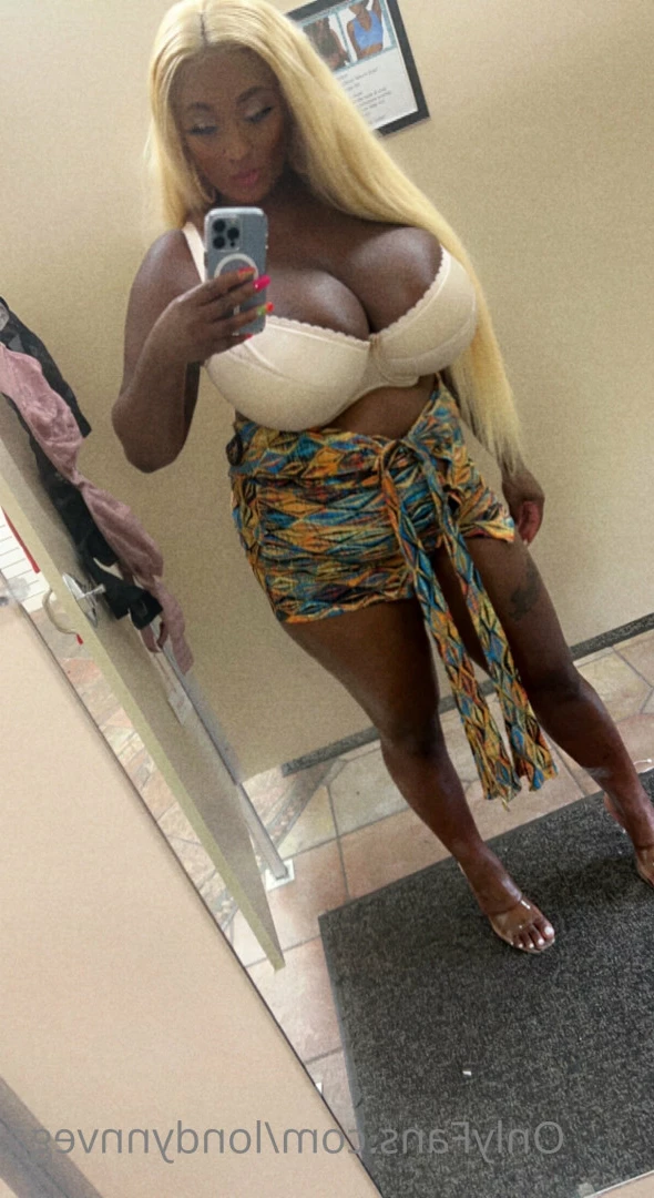 Londynn Vega [ londynnvega ] Onlyfans leaked photo 7585478 on Hotleaks.tv