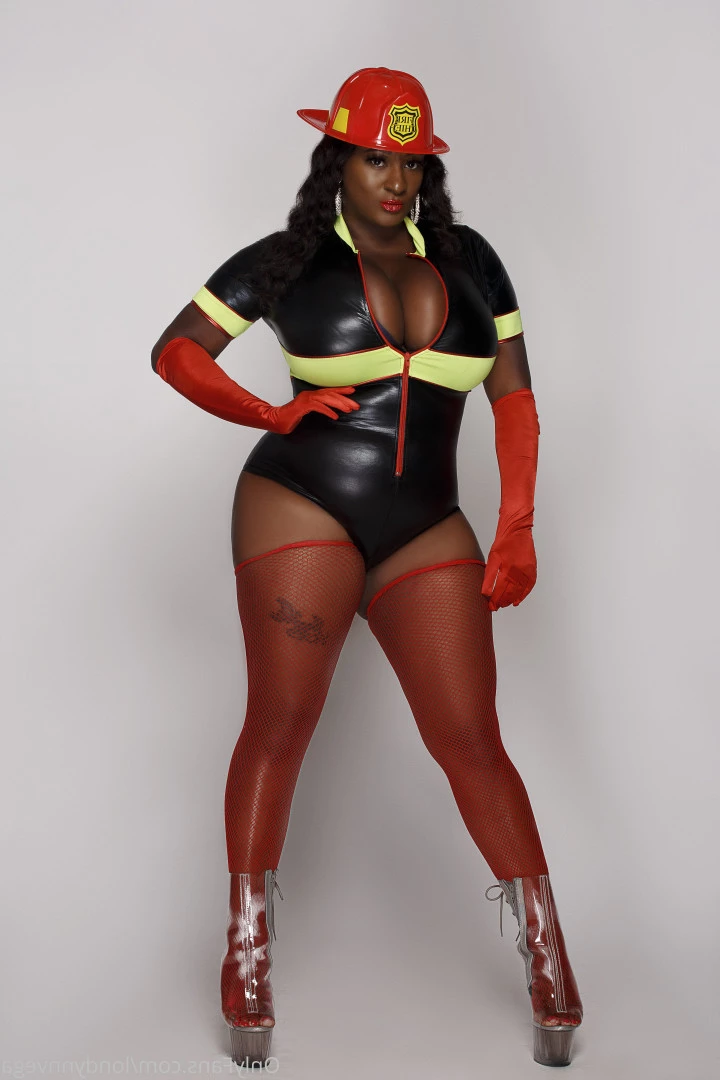Londynn Vega [ londynnvega ] Onlyfans leaked photo 7586265 on Hotleaks.tv