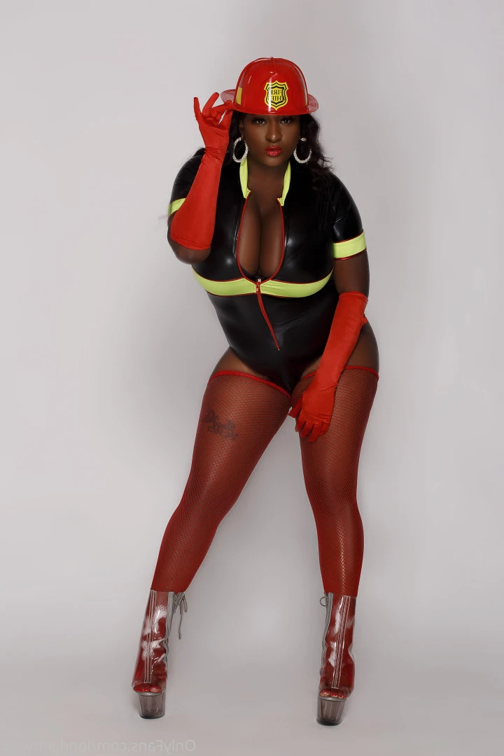Londynn Vega [ londynnvega ] Onlyfans leaked photo 7586279 on Hotleaks.tv