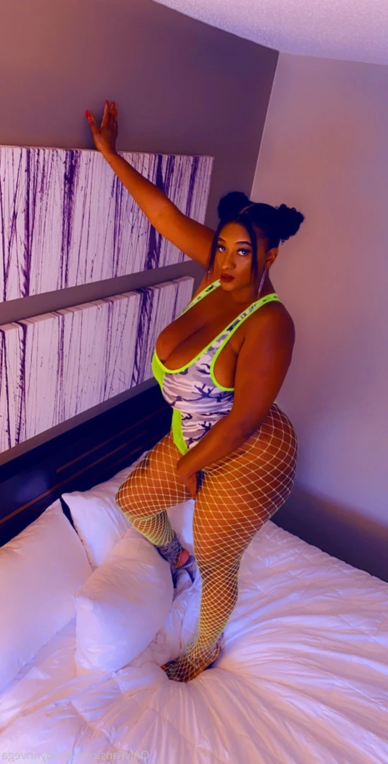 Londynn Vega [ londynnvega ] Onlyfans leaked photo 7586553 on Hotleaks.tv