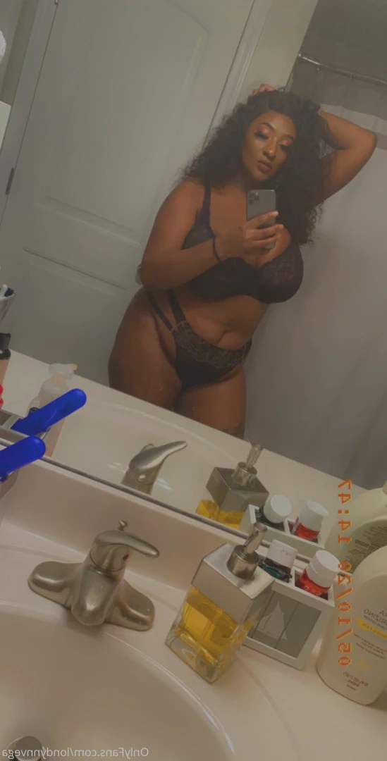 Londynn Vega [ londynnvega ] Onlyfans leaked photo 7586600 on Hotleaks.tv