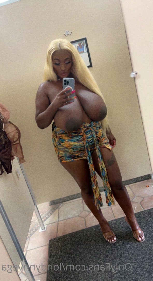 Londynn Vega [ londynnvega ] Onlyfans leaked photo 7587659 on Hotleaks.tv