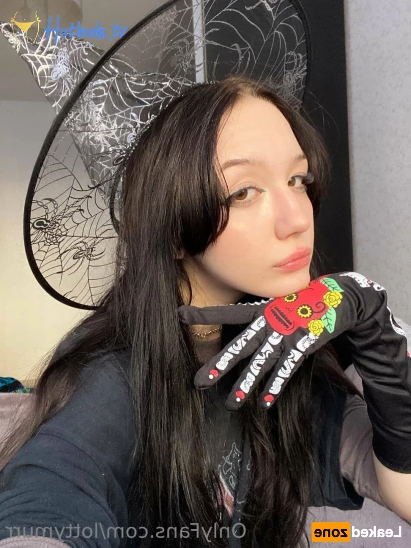 Lotty Murr [ lottymurr ] Onlyfans leaked photo 14704405 on Hotleaks.tv