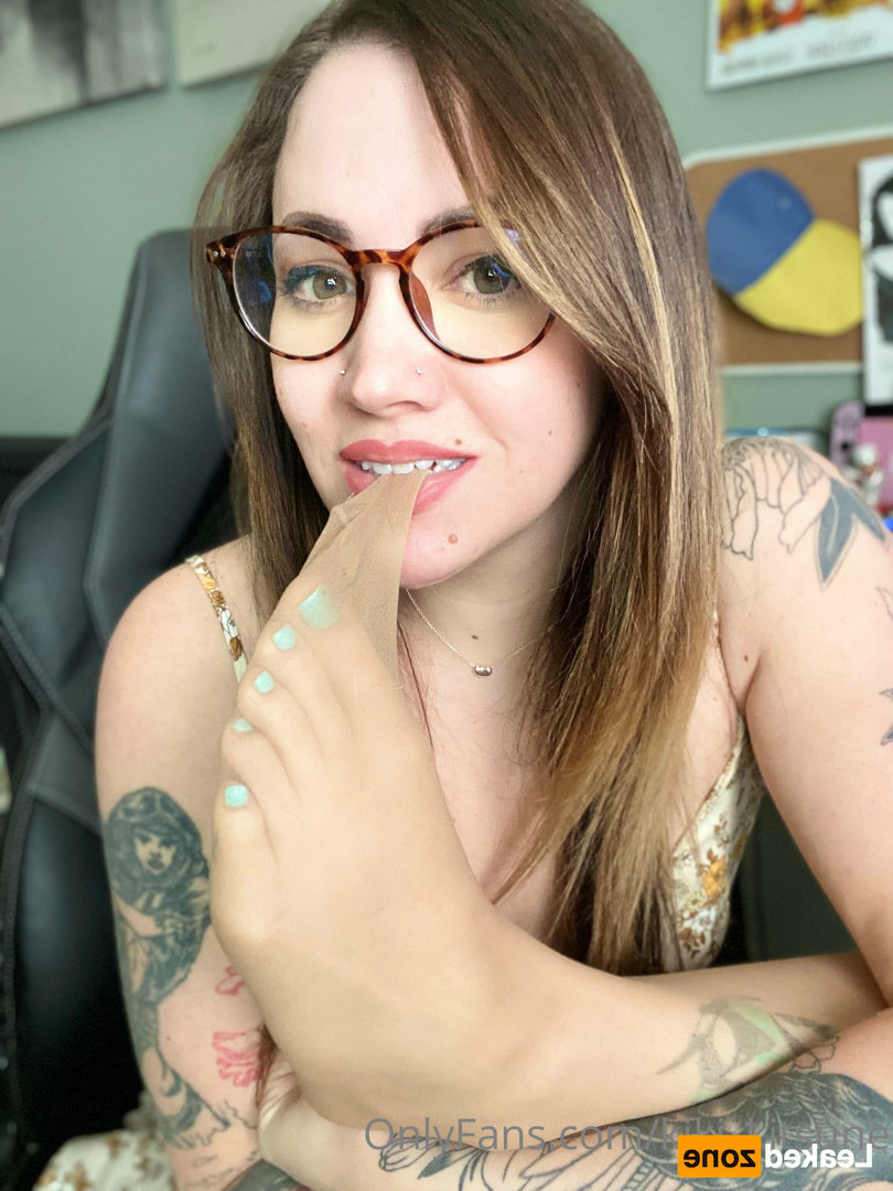 KIki Kitsune 🦊 [ kiki_kitsune ] Onlyfans leaked photo 16546780 on Hotleaks.tv