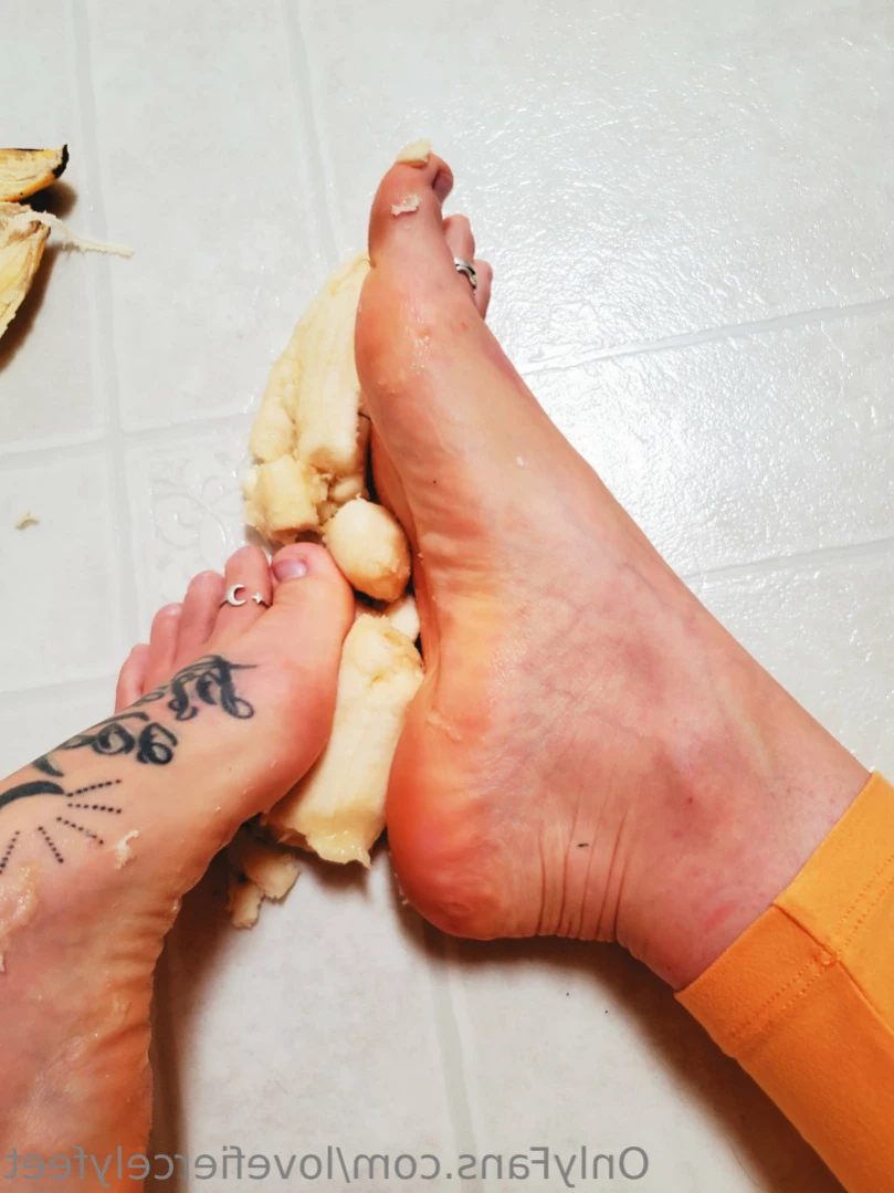 love fiercely [ lovefiercelyfeet ] Onlyfans leaked photo 11057009 on Hotleaks.tv
