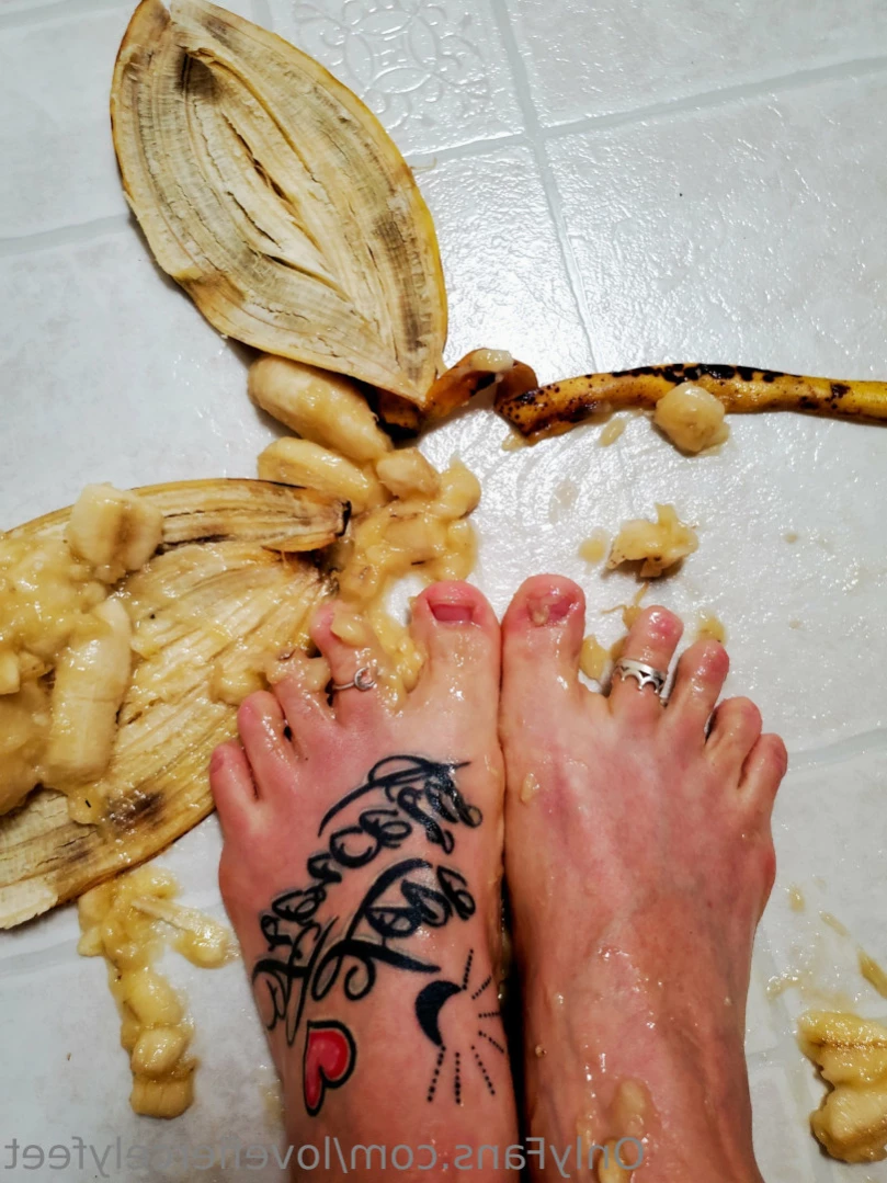 love fiercely [ lovefiercelyfeet ] Onlyfans leaked photo 11057010 on Hotleaks.tv