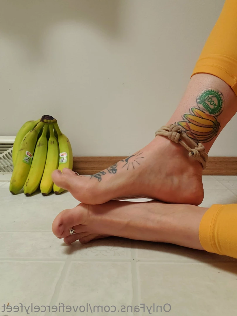 love fiercely [ lovefiercelyfeet ] Onlyfans leaked photo 11731745 on Hotleaks.tv