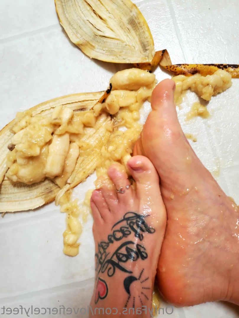 love fiercely [ lovefiercelyfeet ] Onlyfans leaked photo 12762851 on Hotleaks.tv