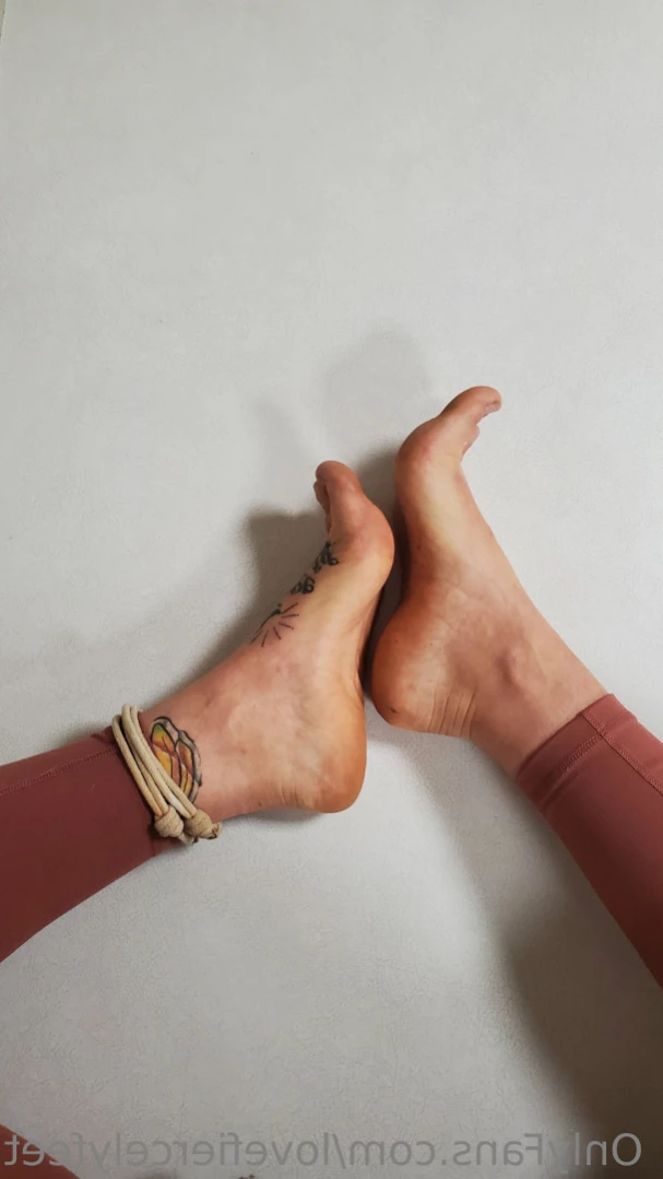 love fiercely [ lovefiercelyfeet ] Onlyfans leaked photo 13353992 on Hotleaks.tv