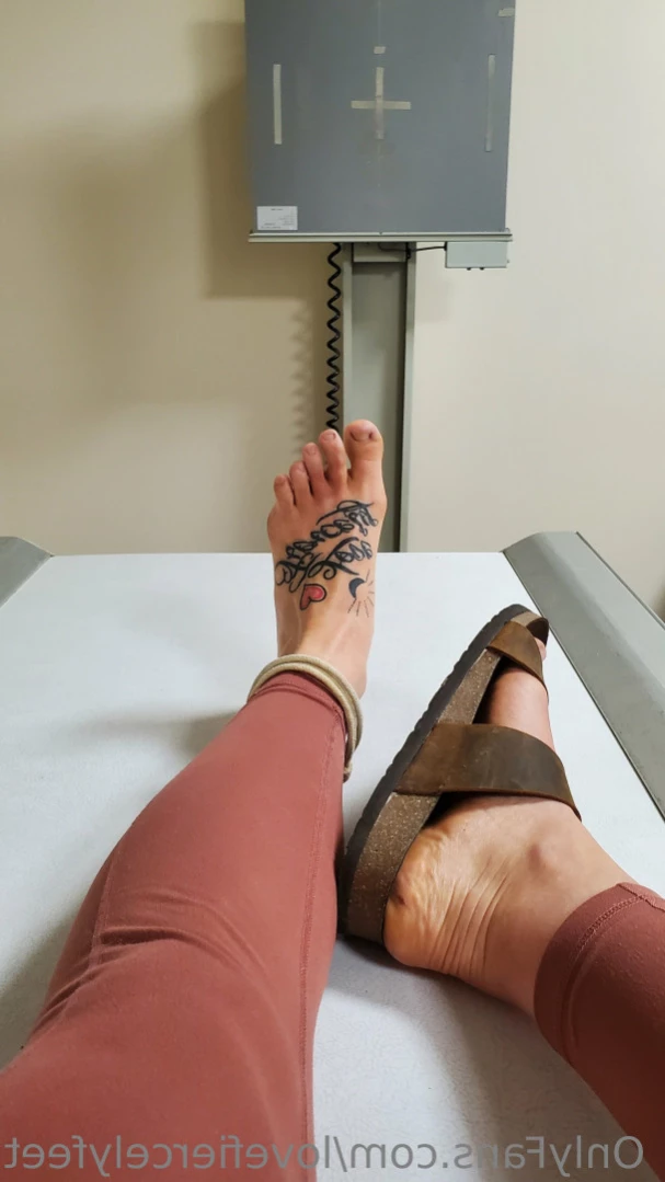 love fiercely [ lovefiercelyfeet ] Onlyfans leaked photo 13580739 on Hotleaks.tv
